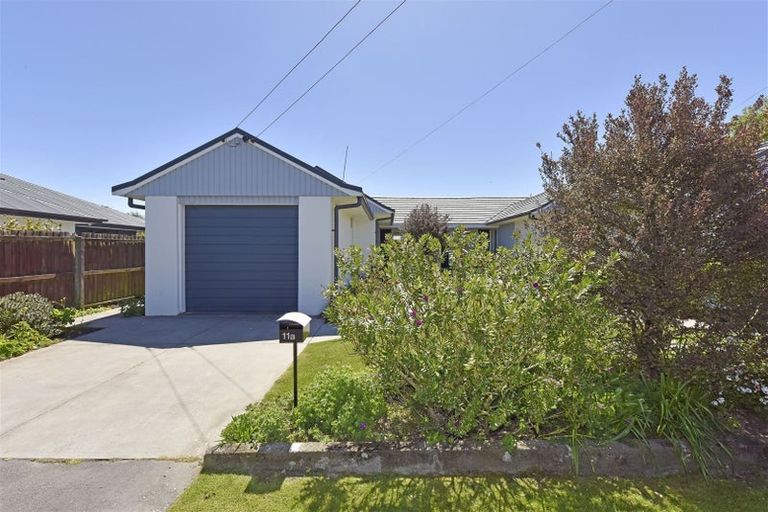 Photo of property in 2/11 Mcfaddens Road, St Albans, Christchurch, 8052