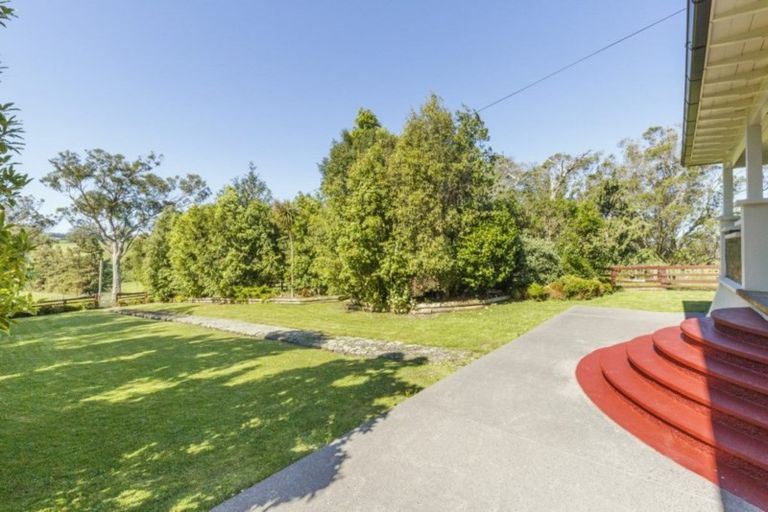 Photo of property in 52 James Road, Halcombe, Feilding, 4779