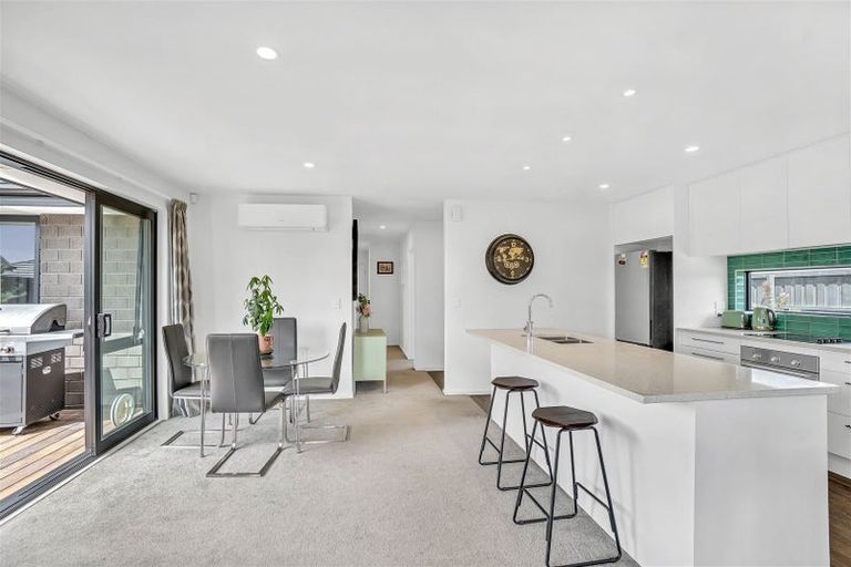 Photo of property in 43 Avanda Avenue, Rolleston, 7615