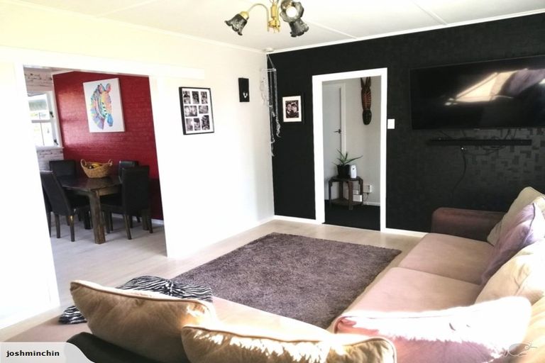Photo of property in 11 Kettle Avenue, Awapuni, Palmerston North, 4412