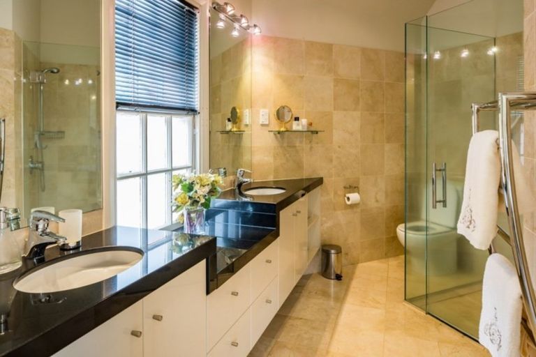 Photo of property in 60 Cheviot Road, Lowry Bay, Lower Hutt, 5013