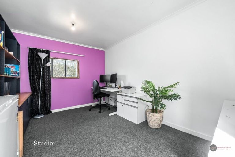 Photo of property in 132 Reynolds Street, Taita, Lower Hutt, 5011
