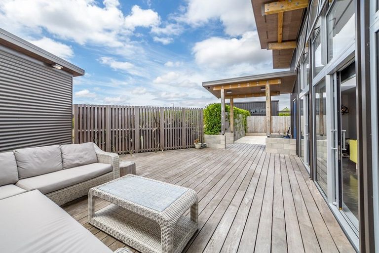 Photo of property in 3 Tuscan Lane, Martinborough, 5711