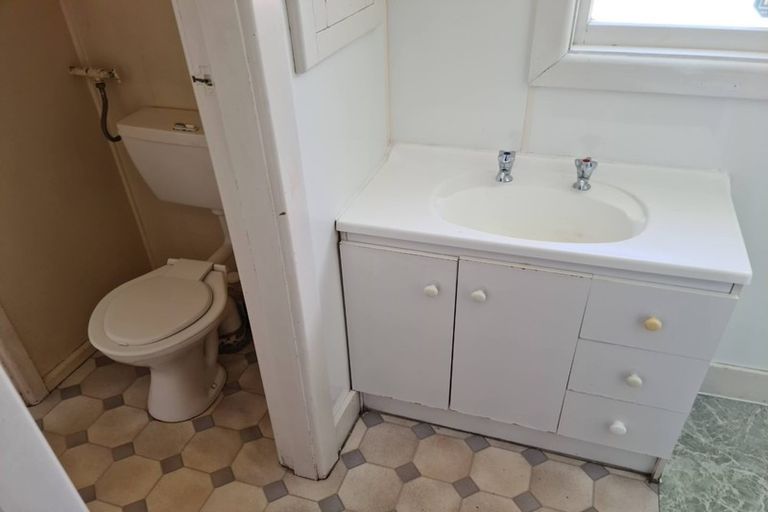 Photo of property in 242 Greers Road, Bryndwr, Christchurch, 8053