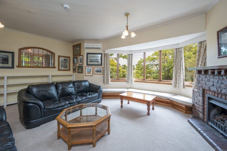 Photo of property in 1 Waimea Road, Nelson South, Nelson, 7010