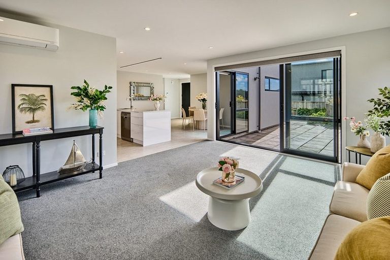 Photo of property in 29a Waitaria Terrace, Aotea, Porirua, 5024