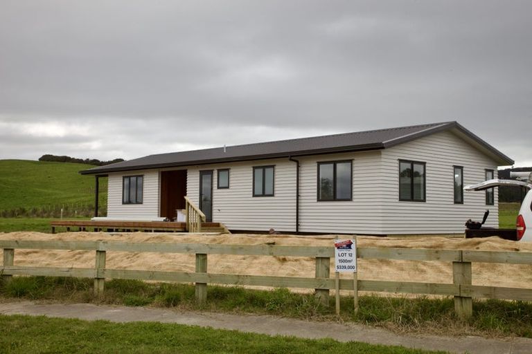 Photo of property in 20 Journeys End, Tapora, 0977