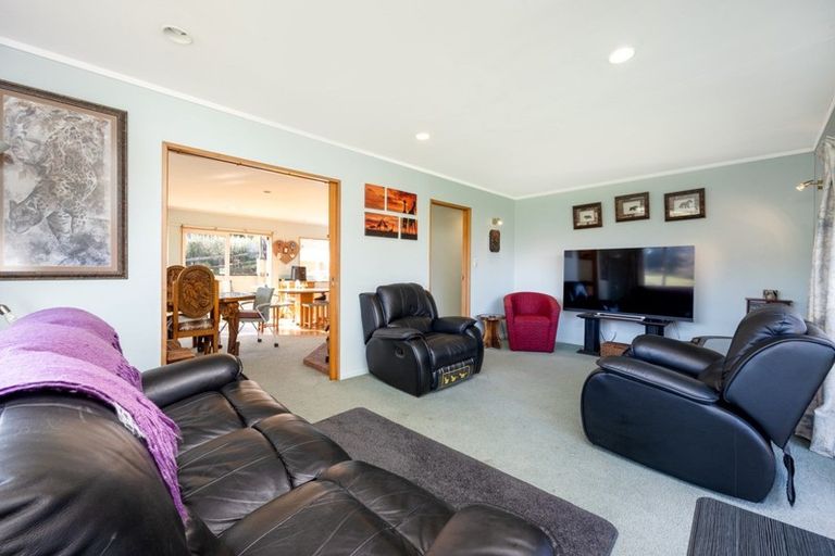 Photo of property in 94 Browns Lane, Flat Bush, Auckland, 2016