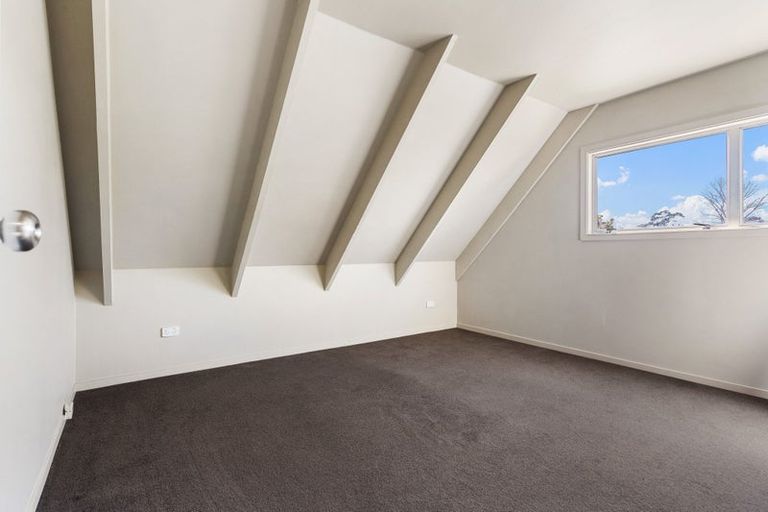 Photo of property in 23 John Gill Road, Shelly Park, Auckland, 2014