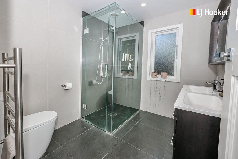 Photo of property in 27 Lynwood Avenue, Maori Hill, Dunedin, 9010