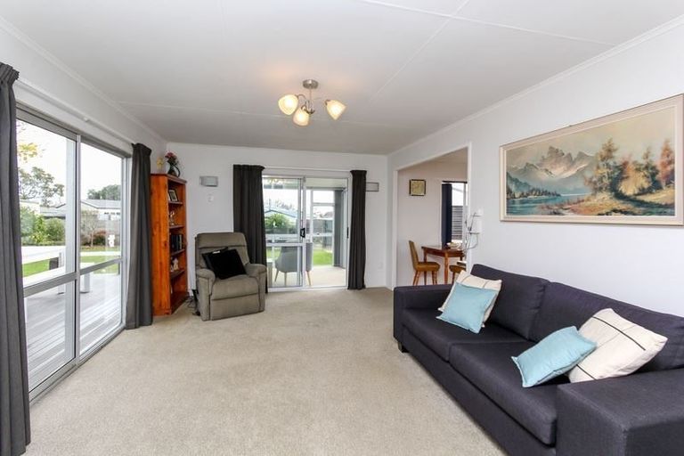 Photo of property in 41 Sunnyvale Street, Bell Block, New Plymouth, 4312