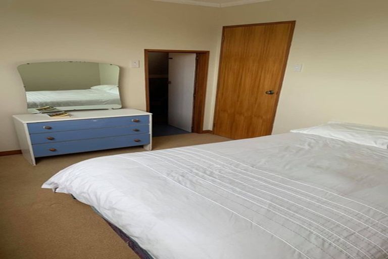 Photo of property in 1 Iwiroa Terrace, Durie Hill, Whanganui, 4500