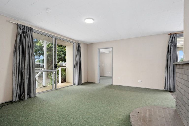 Photo of property in 8 Doncaster Drive, Papamoa Beach, Papamoa, 3118