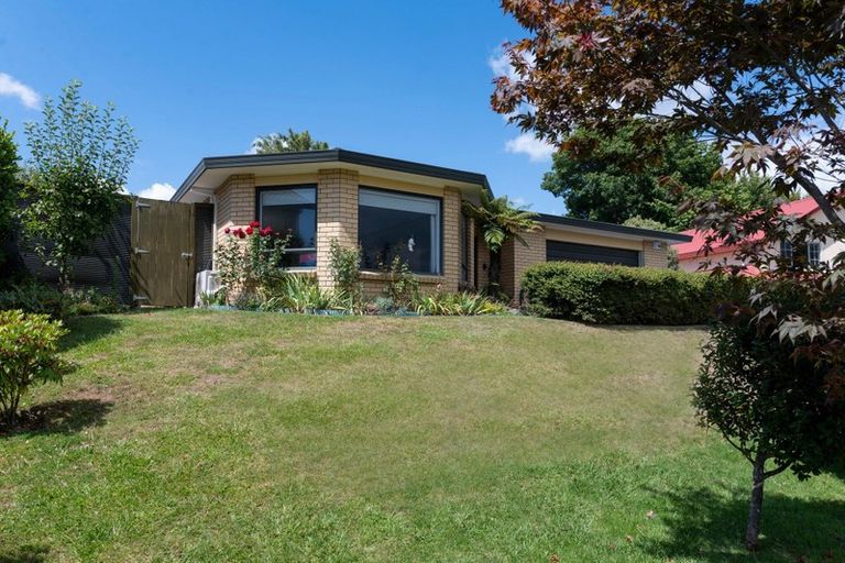 Photo of property in 52 Tawavale Street, Pukehangi, Rotorua, 3015