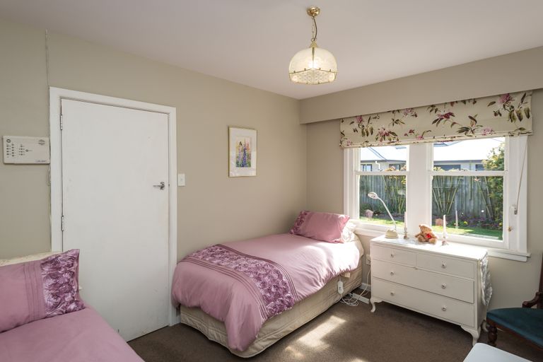 Photo of property in 24 Bishop Street, St Albans, Christchurch, 8014