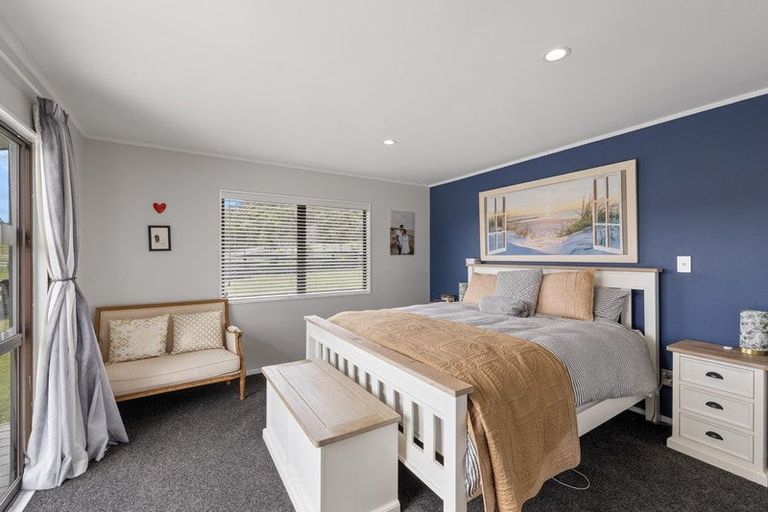 Photo of property in 525 Valley Road, Kaiwaka, 0573