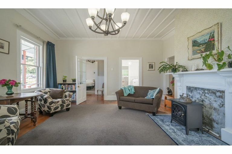 Photo of property in 404 Tararu Sh25 Road, Thames, 3500