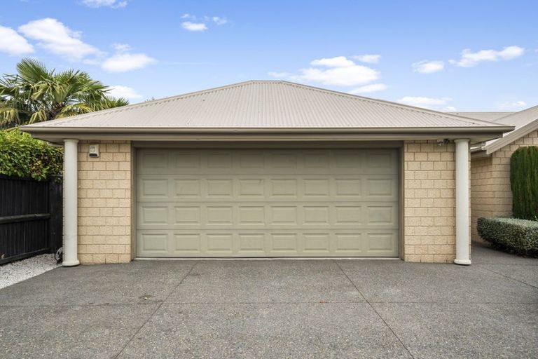 Photo of property in 21 Highpeak Place, Wigram, Christchurch, 8025