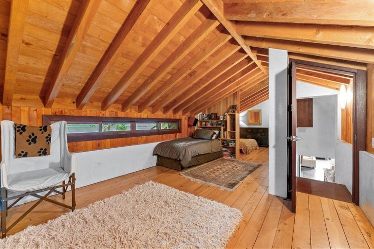 Photo of property in 42 Dysart Lane, Kumeu, 0891