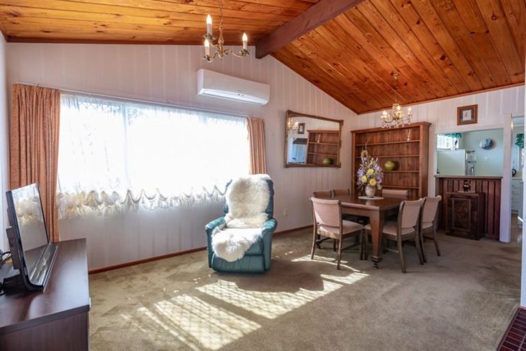 Photo of property in 7 Park Avenue, Waikanae, 5036