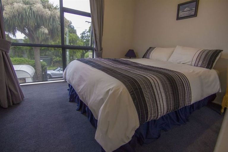 Photo of property in 28 Hassals Lane, Waltham, Christchurch, 8023