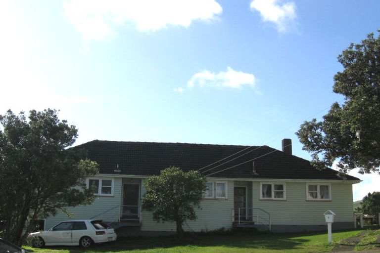 Photo of property in 5-7 Dumont Place, Cannons Creek, Porirua, 5024