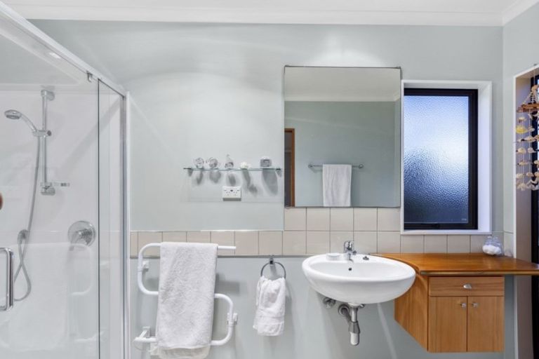 Photo of property in 404a Oceanbeach Road, Mount Maunganui, 3116