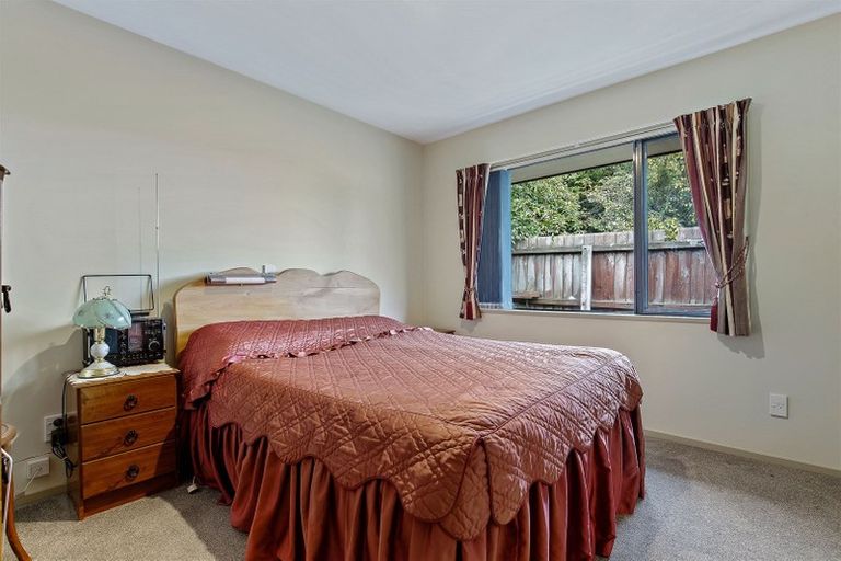 Photo of property in 117a Sawyers Arms Road, Northcote, Christchurch, 8052
