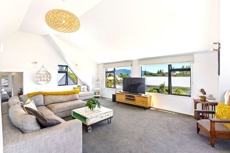 Photo of property in 29 Eruini Street, Waikanae Beach, Waikanae, 5036