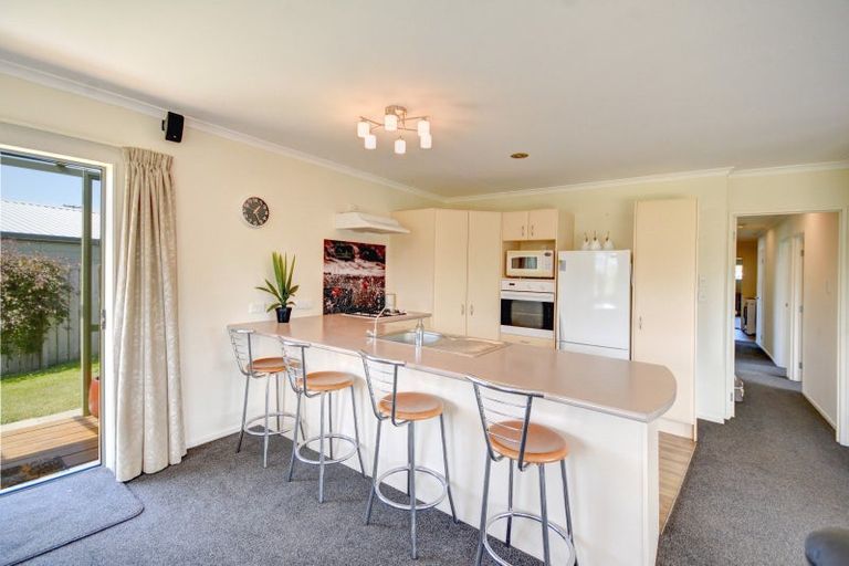 Photo of property in 8 Sandown Street, Waihola, Milton, 9073