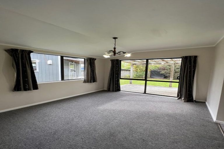 Photo of property in 5 Essendon Court, Glenview, Hamilton, 3206