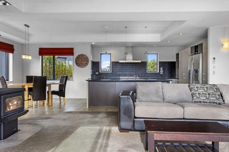 Photo of property in 74 Stonyflat Road, Loburn, Rangiora, 7472