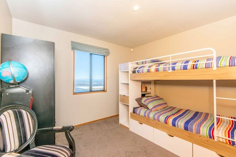Photo of property in 15 Plains View, Mount Pleasant, Christchurch, 8081