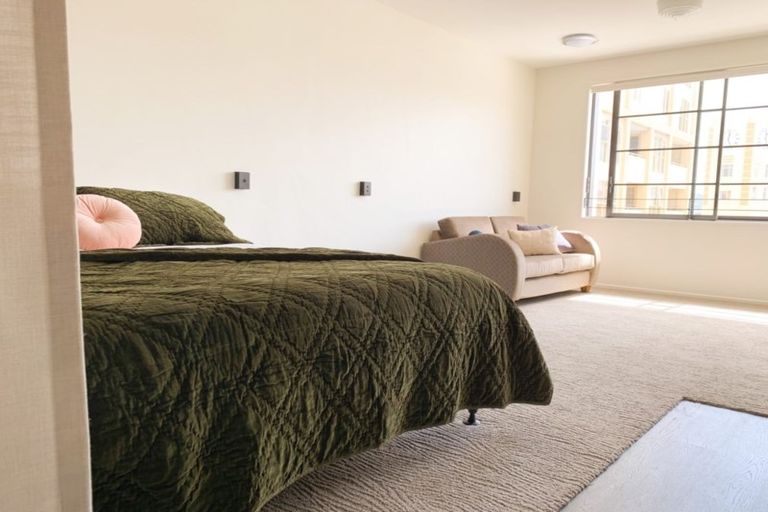 Photo of property in 108/3 Roxburgh Street, Mount Victoria, Wellington, 6011