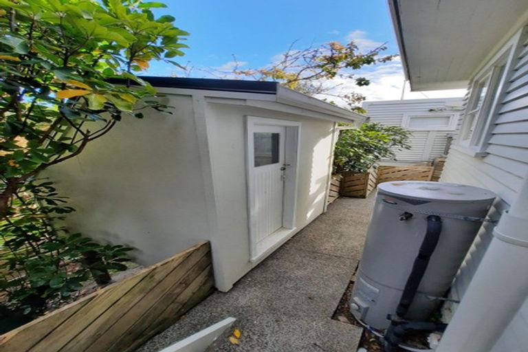 Photo of property in 14 Toru Road, Paraparaumu Beach, Paraparaumu, 5032