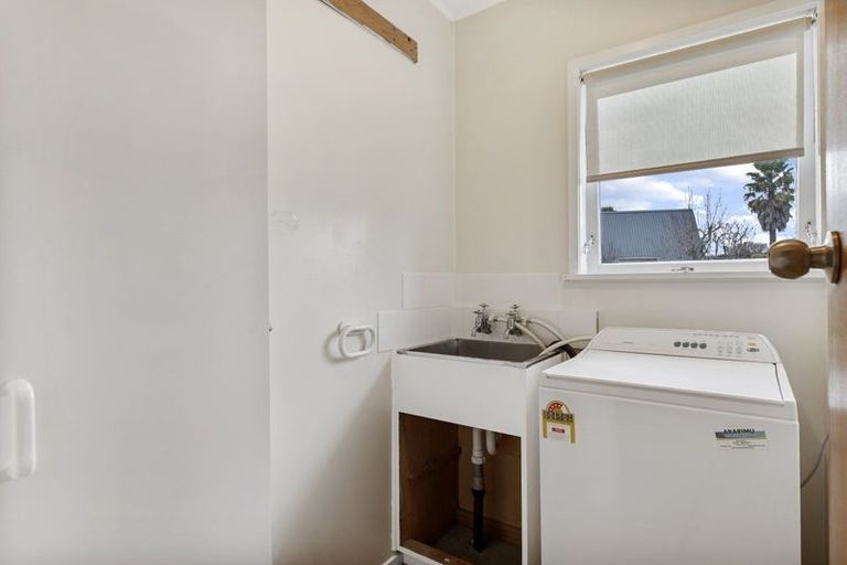 Photo of property in 1/5 Ashdown Place, Pahurehure, Papakura, 2113