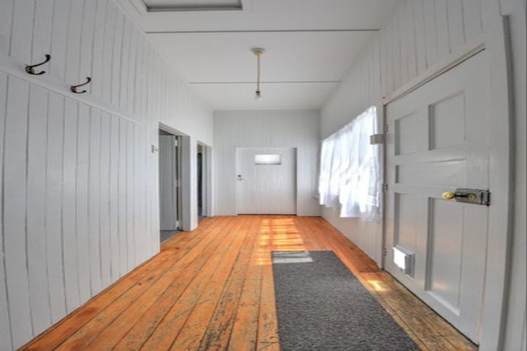 Photo of property in 58 Broughton Street, Gore, 9710