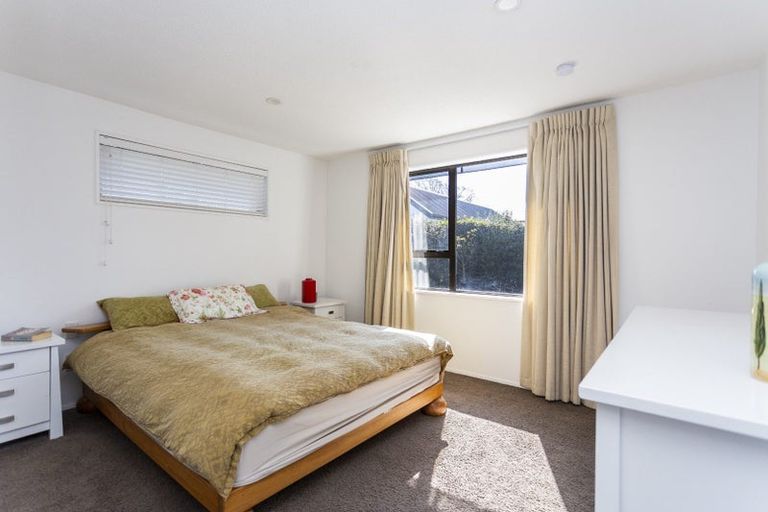 Photo of property in 1/31a Lansbury Avenue, Strowan, Christchurch, 8052