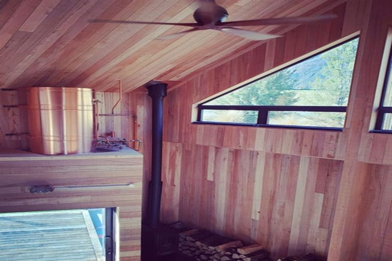 Photo of property in 4 Pendeen Crescent, Jacks Point, Queenstown, 9371