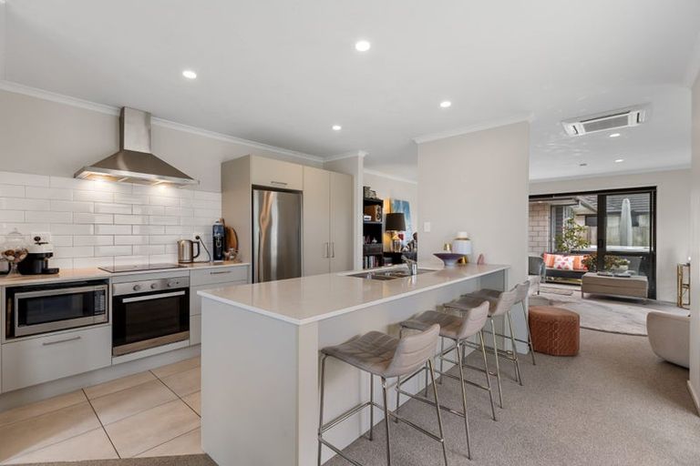 Photo of property in 5 Kuru Place, Papamoa, 3118