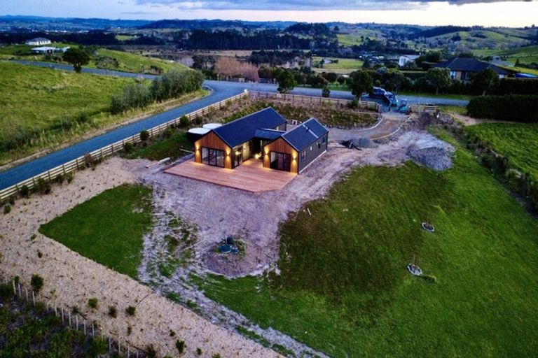 Photo of property in 582 Barrier View Road, Mangawhai, 0573