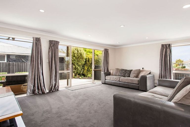 Photo of property in 66 Bickerton Street, Wainoni, Christchurch, 8061