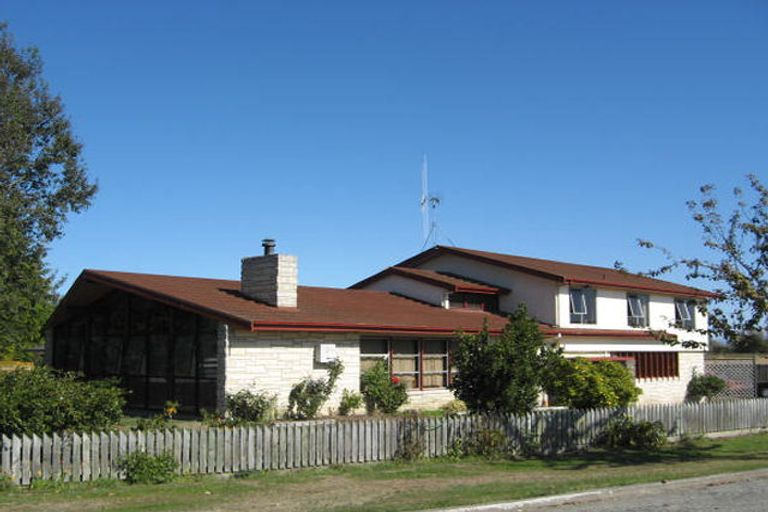 Photo of property in 19 Donald Street, Temuka, 7920