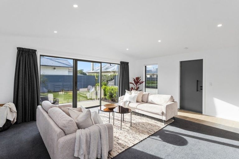 Photo of property in 17b Bullar Street, Grasmere, Invercargill, 9810