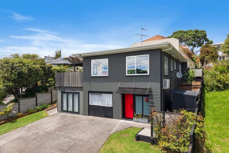 Photo of property in 1/18 Mizpah Road, Torbay, Auckland, 0630