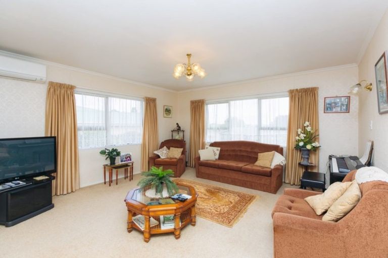 Photo of property in 35d Stafford Street, Waitara, 4320