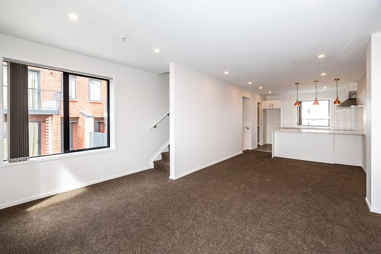 Photo of property in 43 Weir Lane, Silverdale, 0932