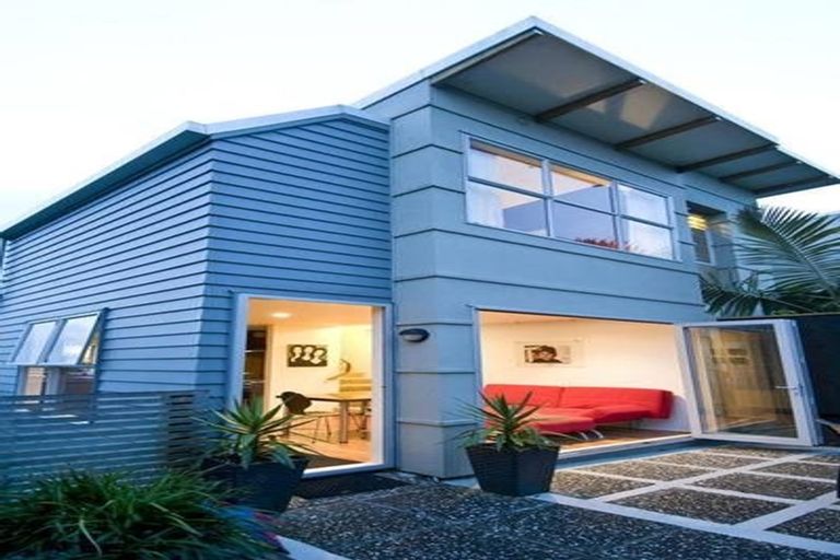 Photo of property in Habitat Apartments, 9/31 Byron Avenue, Takapuna, Auckland, 0622