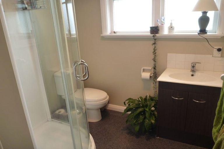 Photo of property in 140 Homebush Road, Khandallah, Wellington, 6035