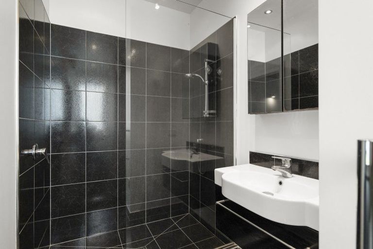 Photo of property in 3 Queen Street, Coalgate, 7673